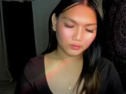 Lou heart online show from February 9, 2:48 pm