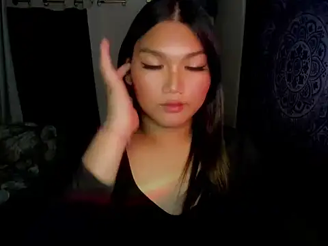 Lou heart online show from December 19, 4:42 pm