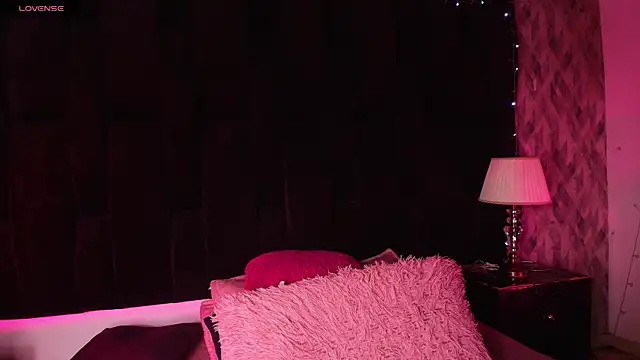 wensheng  online show from November 7, 7:18 pm