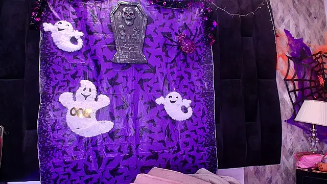 wensheng  online show from October 10, 7:15 pm