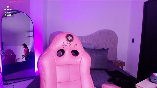 wensheng  online show from November 14, 7:17 pm