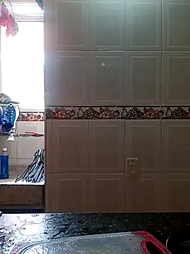 Chantalvedette online show from March 25, 6:29 pm