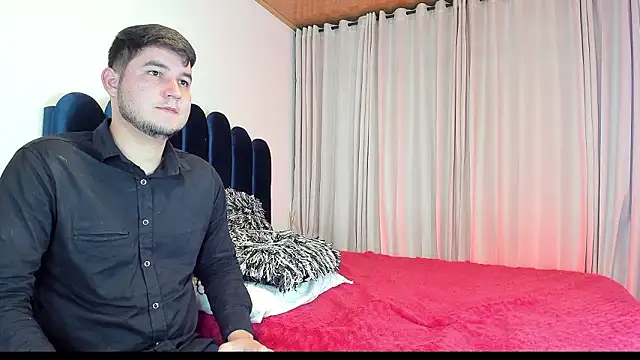 CameronyMartinn online show from February 13, 12:32 am