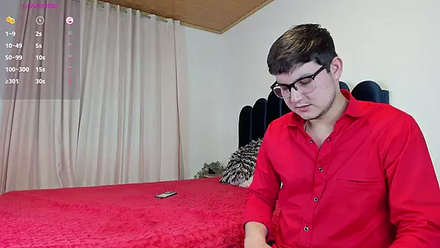 CameronyMartinn online show from October 16, 12:30 am