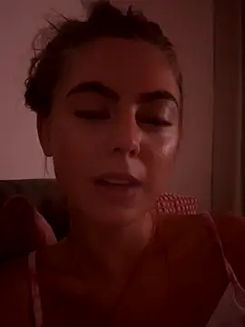 YoungLeo2006 online show from October 3, 6:42 pm