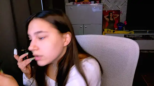 Arianna Grend online show from October 15, 8:44 am