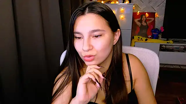 Arianna Grend online show from October 28, 1:43 pm