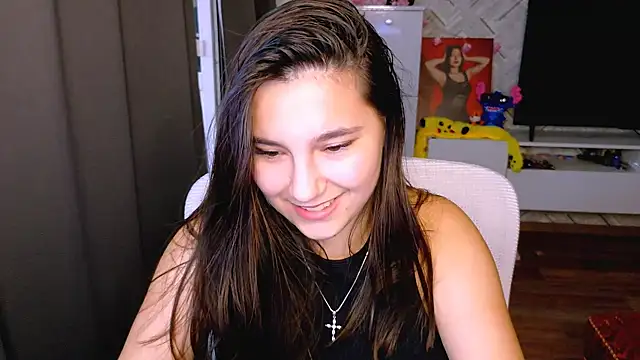 Arianna Grend online show from October 7, 11:00 am