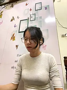 meomeo2k6 online show from November 6, 1:48 pm