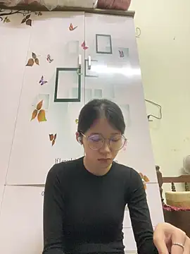 meomeo2k6 online show from October 26, 7:20 am