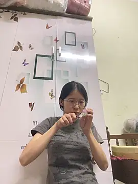 meomeo2k6 online show from October 24, 6:23 am