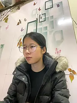 meomeo2k6 online show from November 5, 1:47 pm