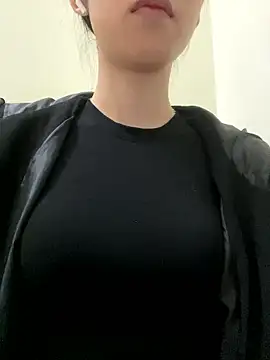 meomeo2k6 online show from January 12, 1:51 pm