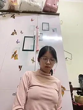 meomeo2k6 online show from November 13, 6:39 am