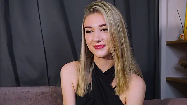 BeatrixGummer online show from September 19, 8:24 pm