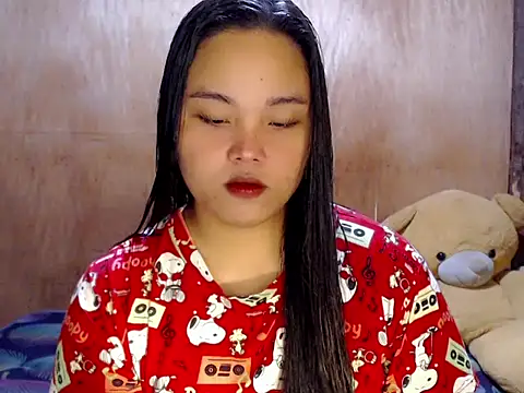  Lylia online show from March 25, 9:24 pm