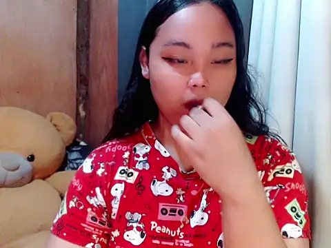 Snapshot of _Lylia chatting on November 21, 9:36 pm Lylia online show from November 21, 9:36 pm