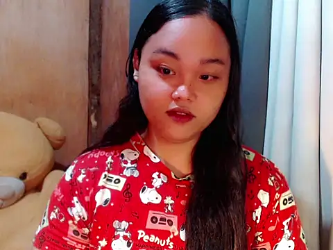 Snapshot of _Lylia chatting on November 19, 9:26 pm Lylia online show from November 19, 9:26 pm