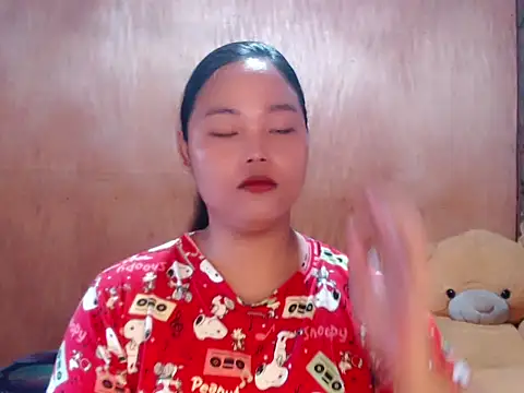  Lylia online show from April 19, 4:46 am