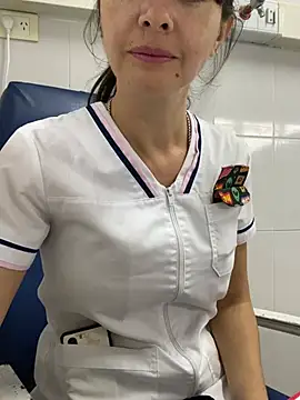 Snapshot of aphrodite_sexy chatting on February 1, 12:14 pm aphrodite sexy online show from February 1, 12:14 pm