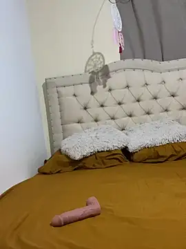 aphrodite sexy online show from May 24, 11:48 pm