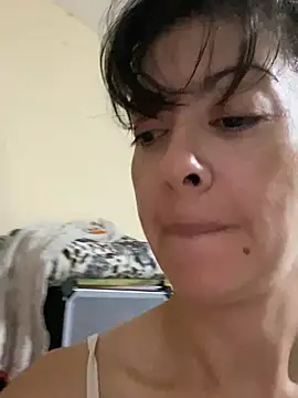 Snapshot of aphrodite_sexy chatting on February 19, 3:20 pm aphrodite sexy online show from February 19, 3:20 pm