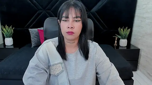 Dantzel  online show from January 14, 7:06 pm