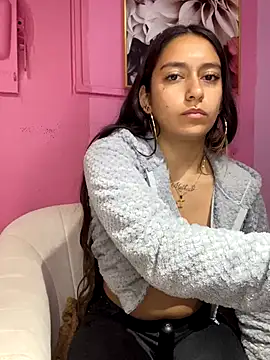 Alaska euphoria online show from November 30, 8:20 pm