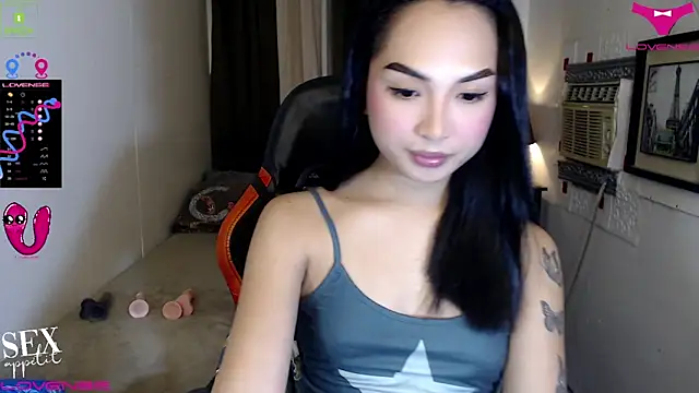 Snapshot of Goddess_Isabel chatting on November 9, 7:07 pm Goddess Isabel online show from November 9, 7:07 pm