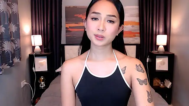 Snapshot of Goddess_Isabel chatting on December 14, 1:06 pm Goddess Isabel online show from December 14, 1:06 pm