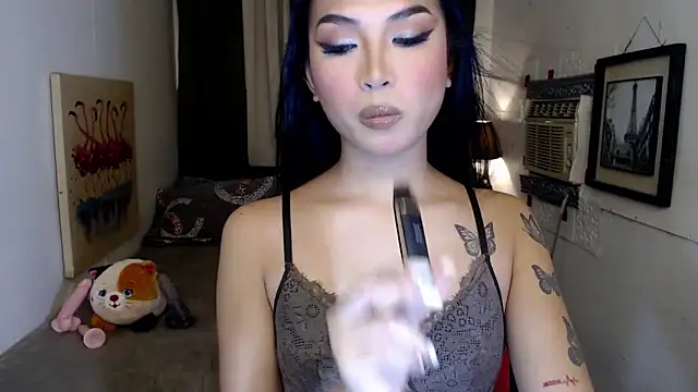 Snapshot of Goddess_Isabel chatting on October 10, 9:04 pm Goddess Isabel online show from October 10, 9:04 pm