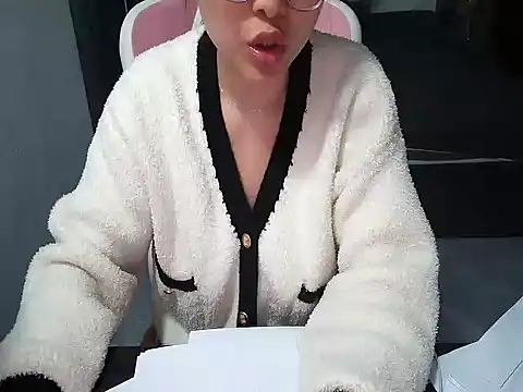 Ori-Yannie online show from February 14, 4:56 am