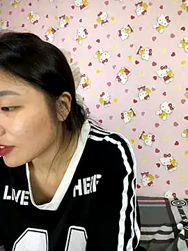 D2sweet online show from November 29, 2:50 pm