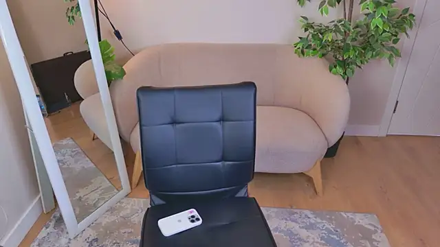 Mary Lane  online show from March 10, 8:46 pm