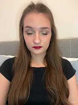 AdelinaEmber online show from October 20, 9:43 am