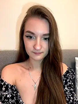 AdelinaEmber online show from November 27, 10:16 am