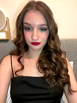 AdelinaEmber online show from November 8, 10:52 am