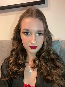 AdelinaEmber online show from September 18, 7:55 am