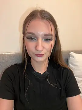 AdelinaEmber online show from November 13, 5:06 pm