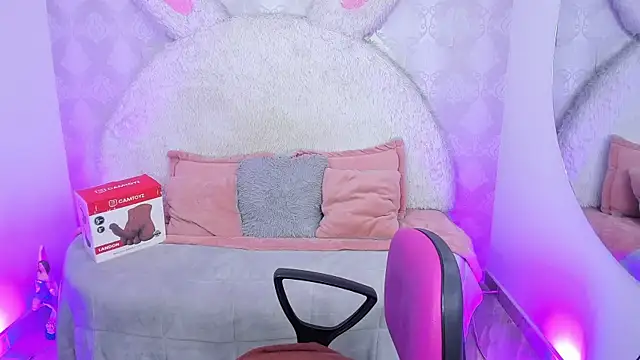 Snapshot of Sarita_jane chatting on June 23, 3:04 am Sarita jane online show from June 23, 3:04 am