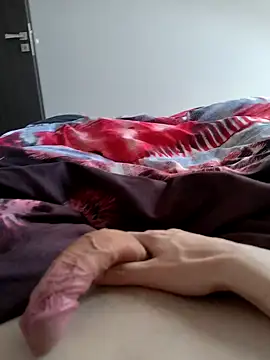 justhubert online show from September 12, 1:44 pm