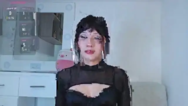 Cleogh  online show from December 5, 2:21 am