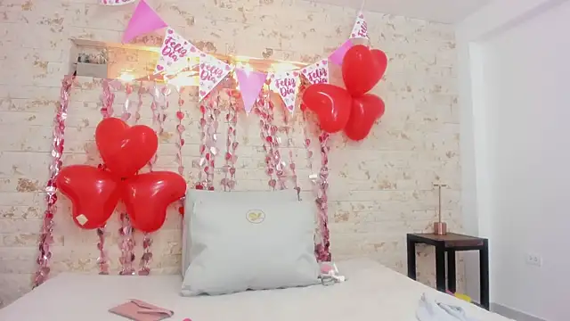 ikia lopez  online show from February 16, 11:20 am