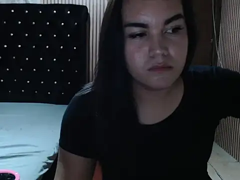 Enchantress Magdalena online show from October 30, 3:31 pm