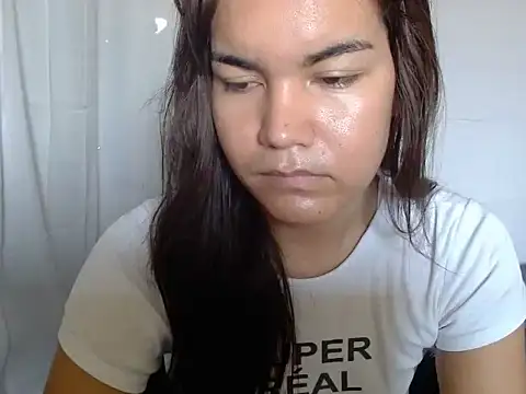 Enchantress Magdalena online show from April 27, 3:59 am