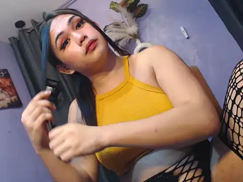 urlovelysandra online show from November 10, 12:21 pm