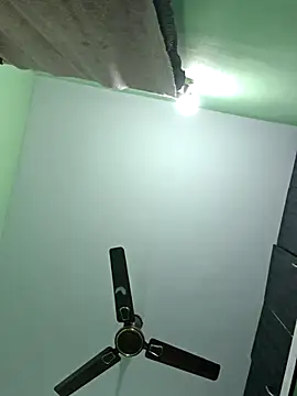 rockyy23boy online show from October 23, 1:10 pm