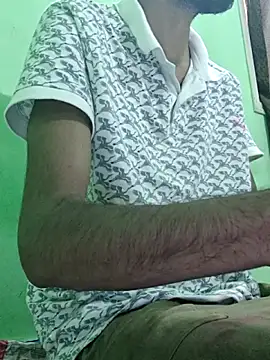 rockyy23boy online show from November 13, 5:00 am