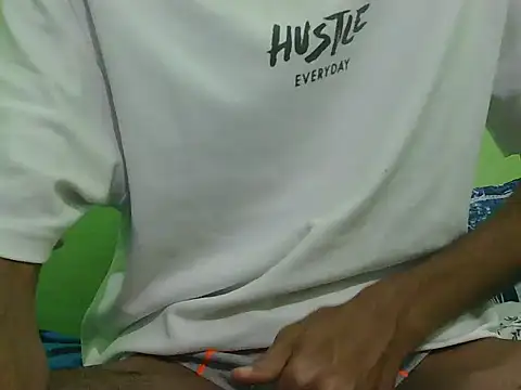 rockyy23boy online show from December 16, 2:43 pm