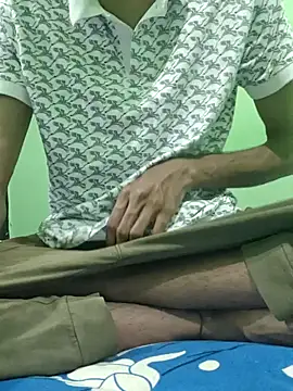 rockyy23boy online show from September 26, 6:04 pm